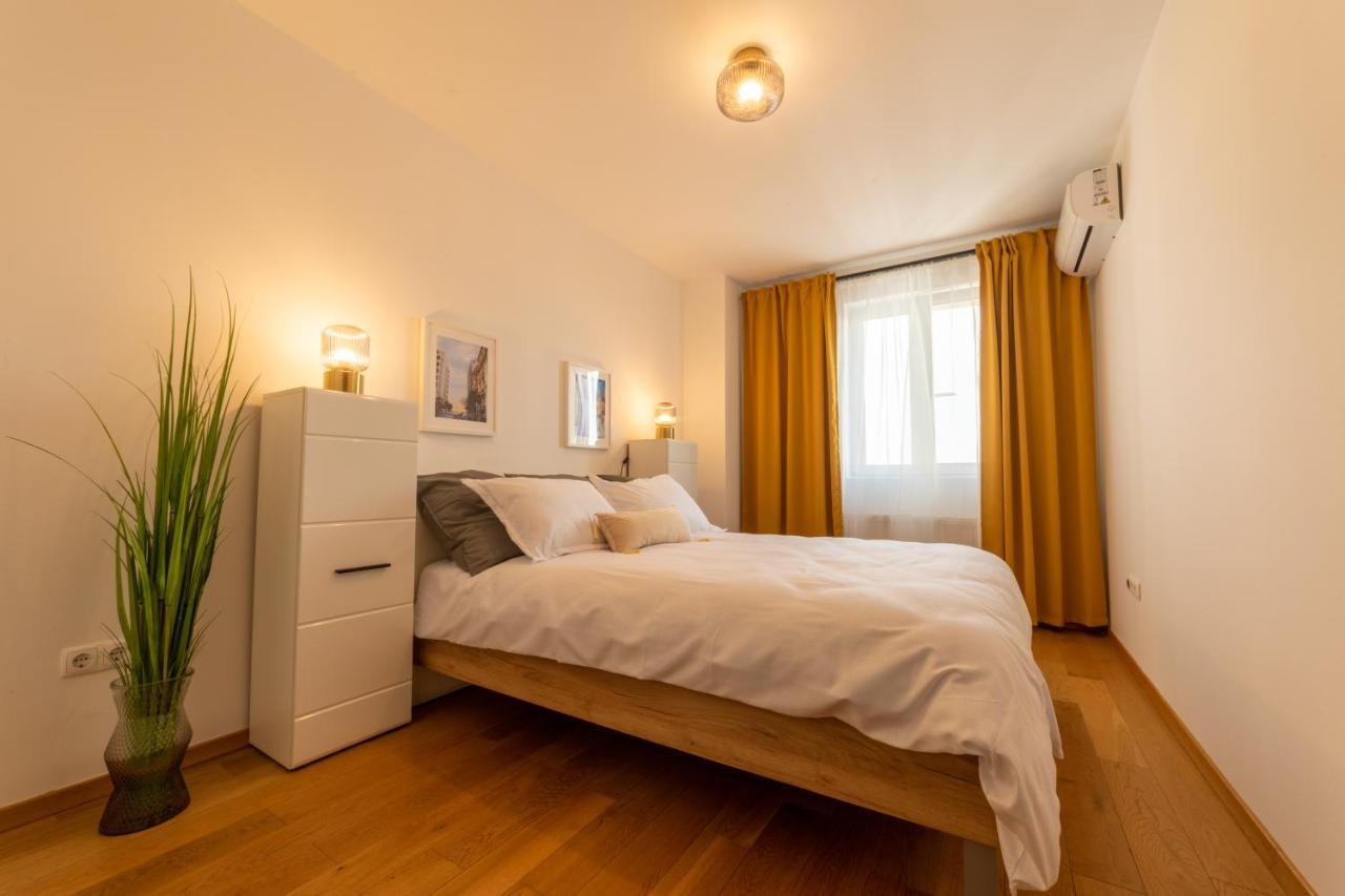 Nobel: Premium Two-Room Apartment In Bucharest'S City Center! エクステリア 写真