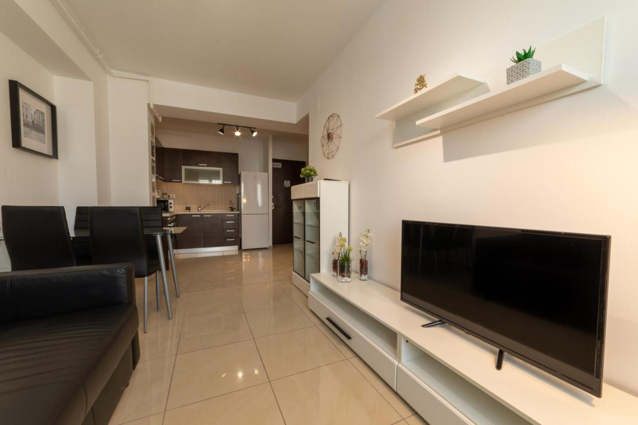 Nobel: Premium Two-Room Apartment In Bucharest'S City Center! エクステリア 写真