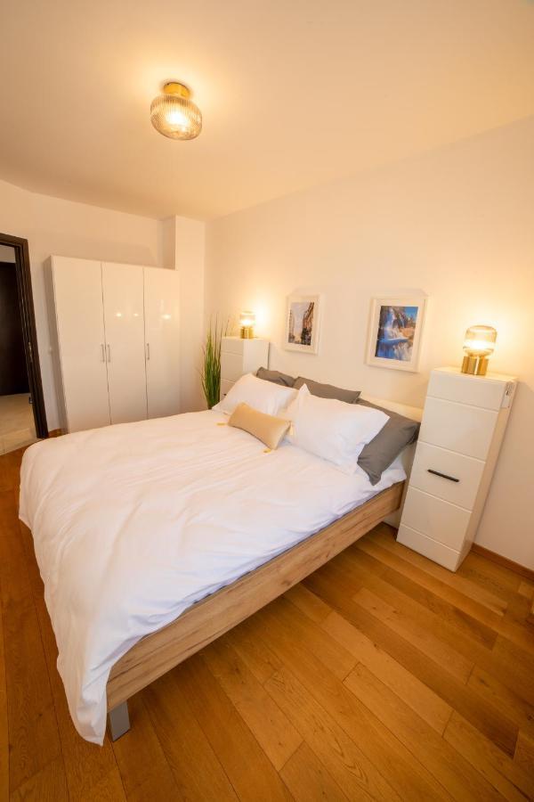 Nobel: Premium Two-Room Apartment In Bucharest'S City Center! エクステリア 写真
